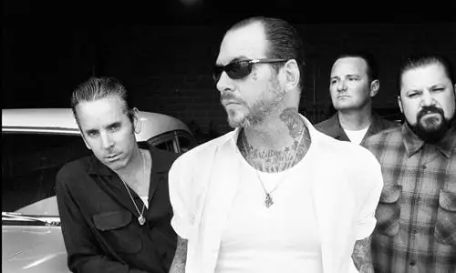 Social Distortion
